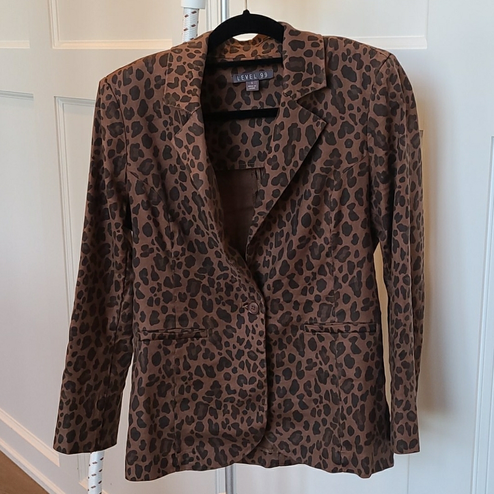 Level99 blazer